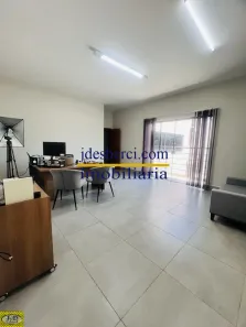 Sala Comercial para alugar, 24m² no Centro, Holambra