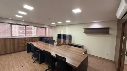 Sala Comercial à venda, 44m² no Jardim Santo Antônio, Goiânia