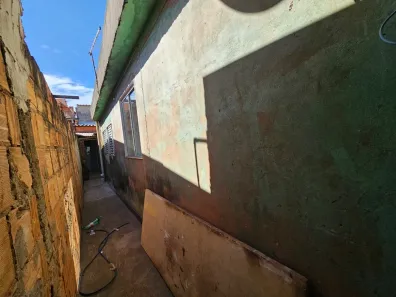 Casa com 3 Quartos à venda, 200m² no Arapoanga, Brasília