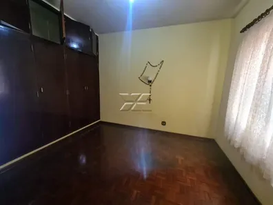 Casa com 3 Quartos à venda, 186m² no Vila Santo Antônio, Rio Claro