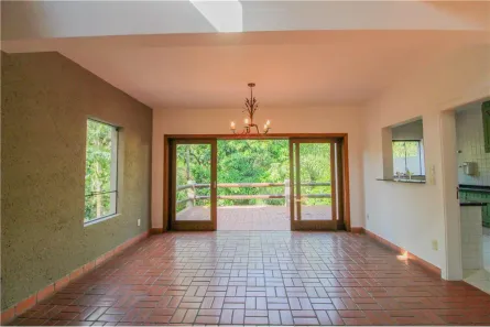 Casa de Condomínio com 5 Quartos para alugar, 305m² no Granja Olga I, Sorocaba