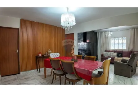 Sobrado com 5 Quartos à venda, 200m² no Setor Central, Brasília