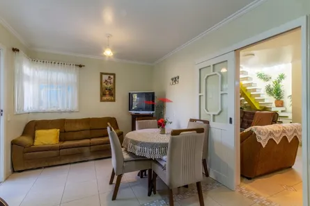 Sobrado com 3 Quartos à venda, 147m² no Vila Márcia, Cachoeirinha