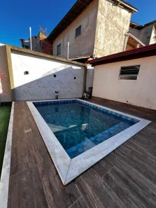 Casa com 3 Quartos à venda, 135m² no Santa Lúcia, Eunápolis