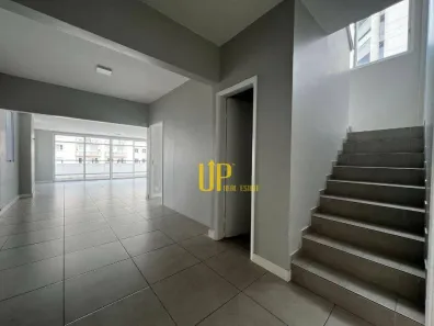 Apartamento com 3 Quartos para alugar, 278m² no Comércio, Salvador