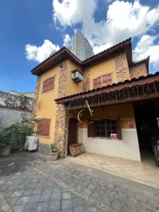 Casa de Condomínio com 4 Quartos para alugar, 267m² no Alvarez, Nova Iguaçu