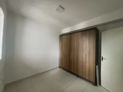Apartamento com 3 Quartos para alugar, 97m² no São Jorge, Manaus