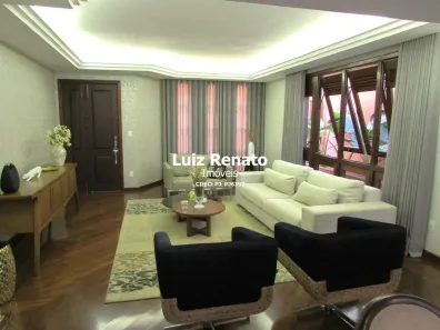 Casa com 4 Quartos à venda, 300m² no São Lucas, Belo Horizonte
