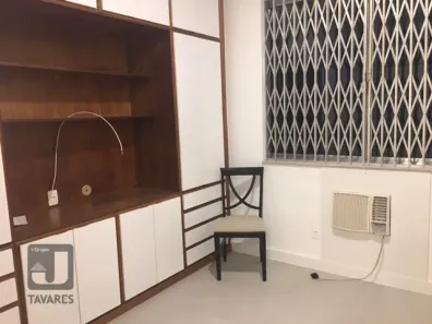Apartamento com 3 Quartos para alugar, 65m² no Copacabana, Rio de Janeiro