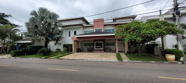 Sobrado com 4 Quartos à venda, 561m² no Campos do Conde II, Tremembé