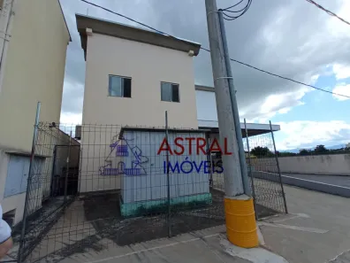 Galpão/Depósito/Armazém para venda ou aluguel, 1150m² no Centro, Taubaté