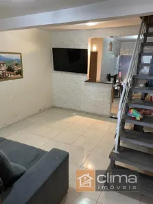 Sobrado com 2 Quartos à venda, 75m² no Vila Veloso, Carapicuíba