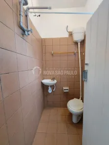 Casa com 1 Quarto para alugar, 35m² no Campanário, Diadema