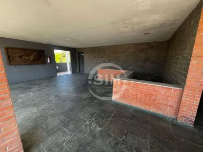 Imóvel Comercial com 25 Quartos para venda ou aluguel, 1800m² no Peró, Cabo Frio