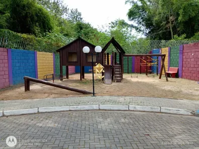 Casa de Condomínio com 3 Quartos para alugar, 120m² no Vila Areao, Taubaté