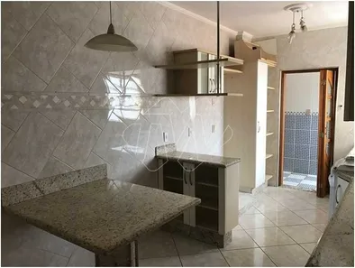 Casa com 4 Quartos à venda, 231m² no Centro, Araraquara