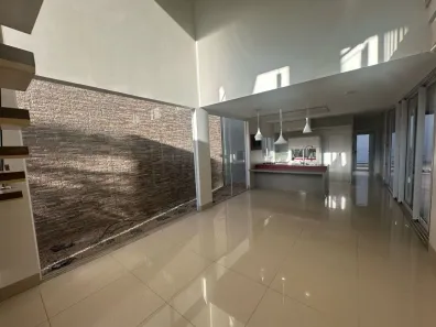 Sobrado com 3 Quartos para alugar, 260m² no Plano Diretor Sul, Palmas