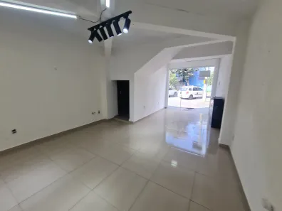 Ponto Comercial para alugar, 40m² no Irmãos Chiquetto, Louveira