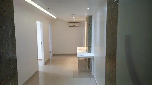 Sala Comercial para alugar, 80m² no Savassi, Belo Horizonte