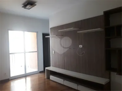 Apartamento com 2 Quartos para venda ou aluguel, 60m² no Jardim Carambeí, São Roque