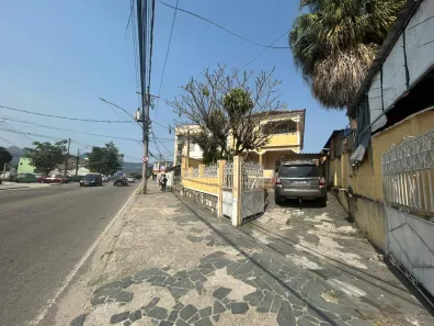 Casa com 3 Quartos para alugar, 100m² no Campo Grande, Rio de Janeiro