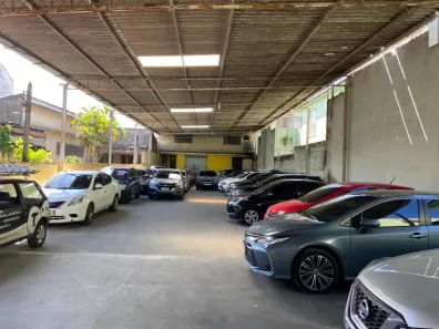 Galpão/Depósito/Armazém com 3 Quartos para alugar, 149m² no Centro, Nova Iguaçu