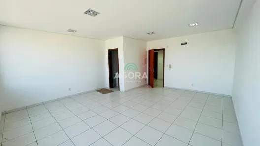 Sala Comercial para alugar, 35m² no Mathias Velho, Canoas