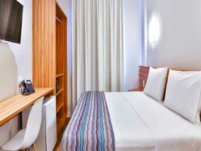 Flat com 1 Quarto à venda, 18m² no Parque Industrial Mário Bulhões, Maringá