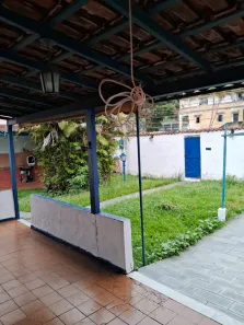 Casa com 2 Quartos para alugar, 128m² no Chacrinha, Nova Iguaçu