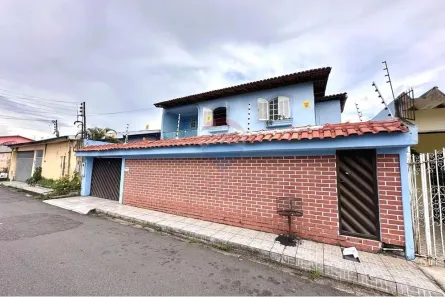 Casa com 4 Quartos à venda, 373m² no Dom Pedro I, Manaus