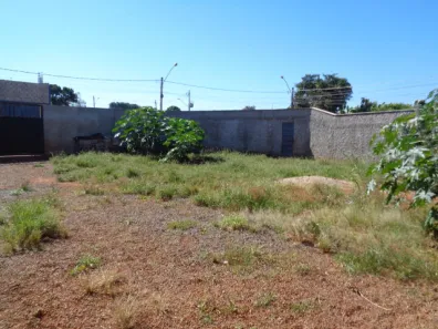 Ponto Comercial para alugar, 750m² no Residencial 14 Bis, Trindade