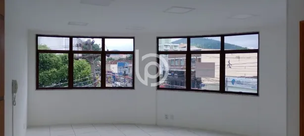 Ponto Comercial para alugar, 30m² no Taquara, Rio de Janeiro
