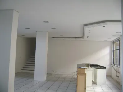 Ponto Comercial à venda, 300m² no Nossa Senhora de Lourdes, Caxias do Sul