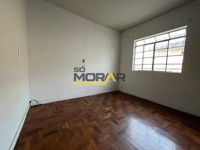 Casa com 3 Quartos à venda, 300m² no São Paulo, Belo Horizonte
