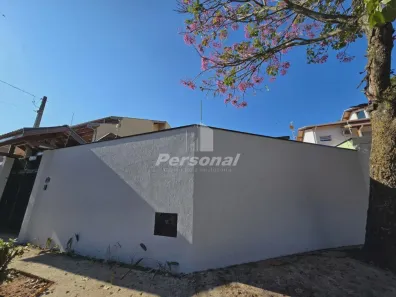 Casa com 3 Quartos para alugar, 140m² no Granjas Panorama, Taubaté