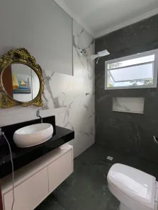 Casa de Condomínio com 3 Quartos para alugar, 170m² no Ninho Verde II, Pardinho