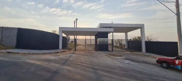 Lote/Terreno com 1 Quarto à venda, 360m² no Centro, Formiga