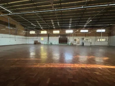 Galpão/Depósito/Armazém para alugar, 800m² no Cruzeiro, Caxias do Sul