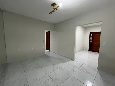 Casa com 3 Quartos para alugar, 150m² no Cidade da Esperança, Natal