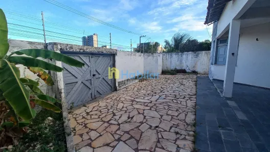 Casa com 3 Quartos para venda ou aluguel, 160m² no Coroa do Meio, Aracaju