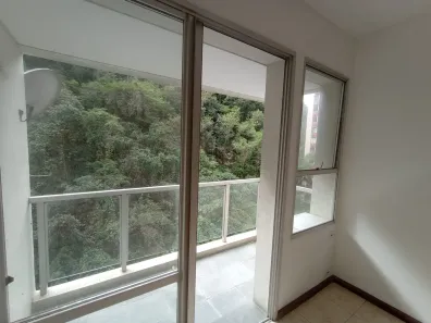 Apartamento com 2 Quartos à venda, 77m² no Leme, Rio de Janeiro