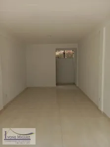 Ponto Comercial para alugar, 35m² no Araras, Petrópolis