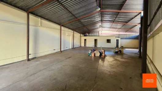 Galpão/Depósito/Armazém para alugar, 257m² no Santa Efigênia, Belo Horizonte