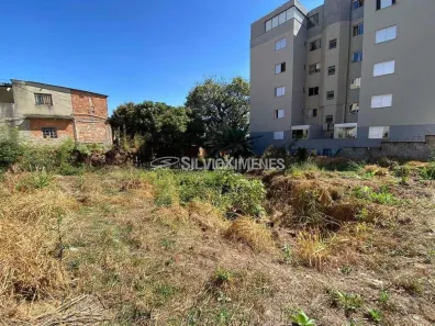 Lote/Terreno à venda, 728m² no Paraíso, Belo Horizonte