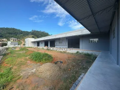 Galpão/Depósito/Armazém para alugar, 1950m² no Guabiruba Sul, Guabiruba
