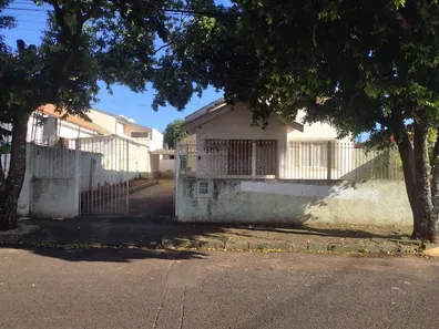 Casa com 2 Quartos à venda, 178m² no Centro, Araraquara