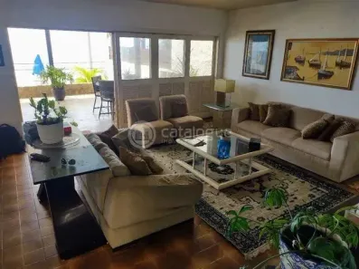 Sobrado com 3 Quartos à venda, 507m² no Ponta Negra, Natal