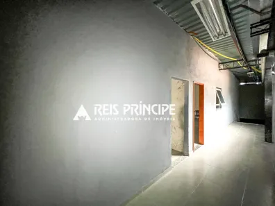 Ponto Comercial para alugar, 63m² no Gardênia Azul, Rio de Janeiro