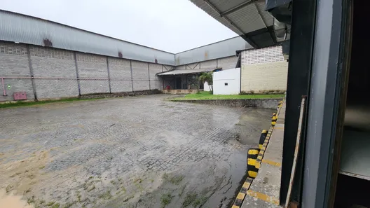 Galpão/Depósito/Armazém para alugar, 1600m² no Buraquinho, Lauro de Freitas