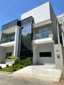 Casa de Condomínio com 3 Quartos para venda ou aluguel, 400m² no Campo Grande, Rio de Janeiro